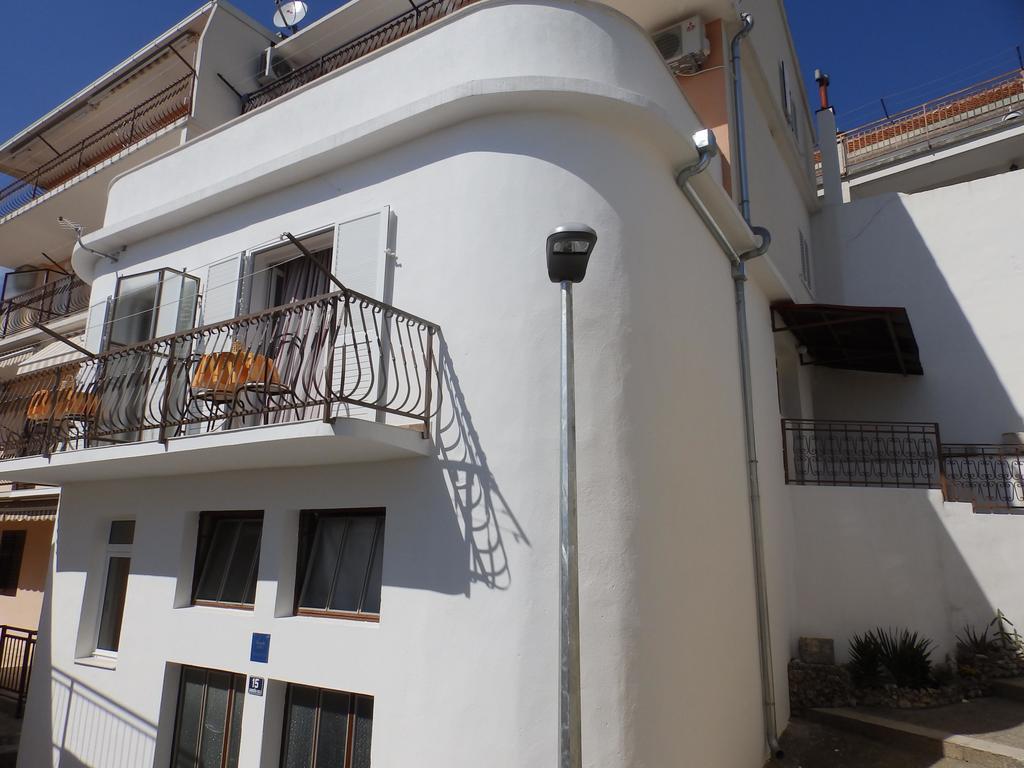 Apartments Ruzica Zaostrog Eksteriør billede